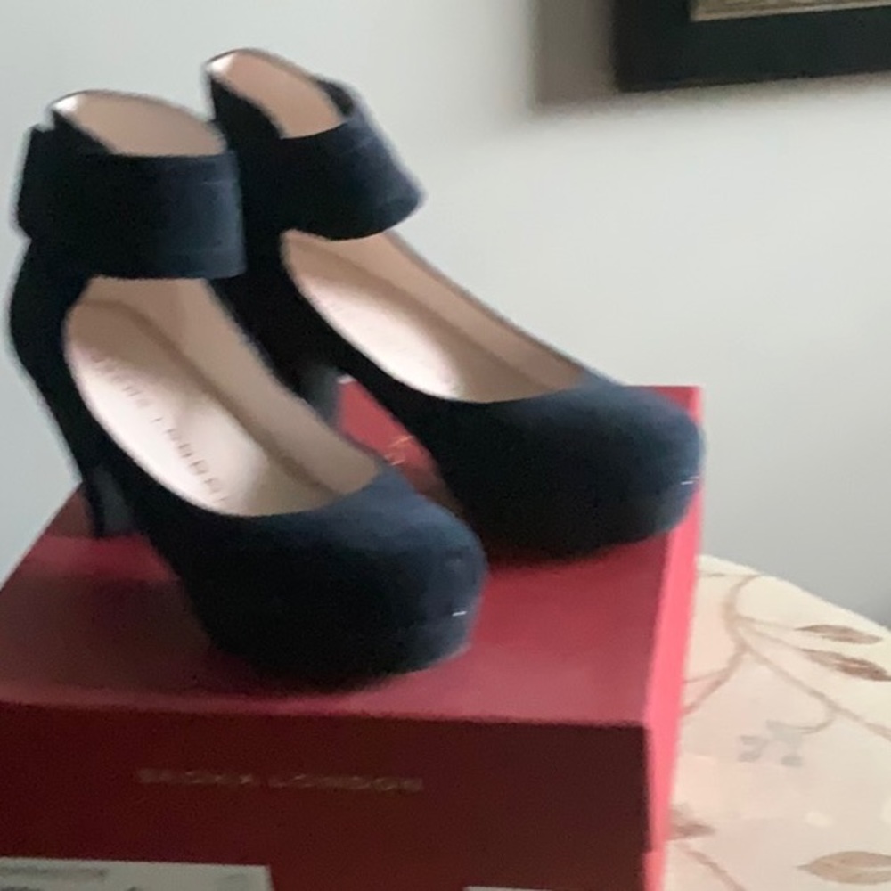 Sasha London Vera Platform pump shoes